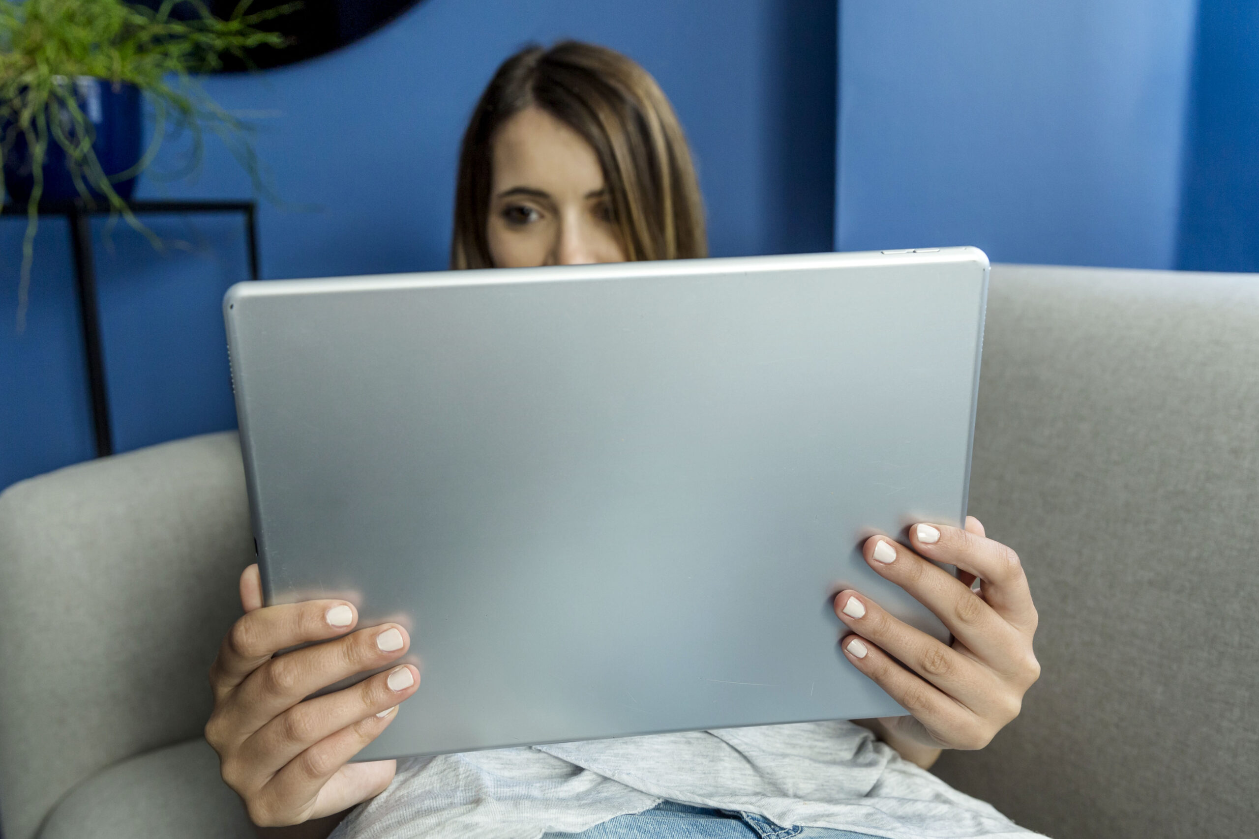 Electronmagazine.com Review — Technology Content, Editorial Quality, and User Experience